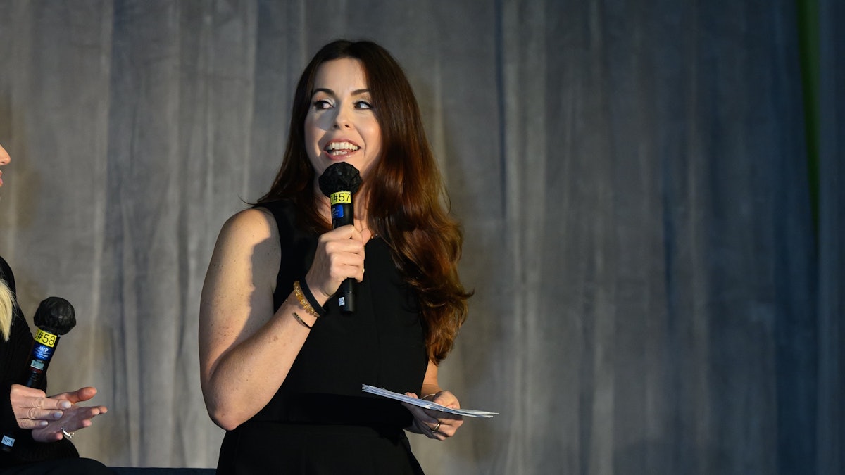 Angela Cattaneo Cultivates Community in Bridal Styling