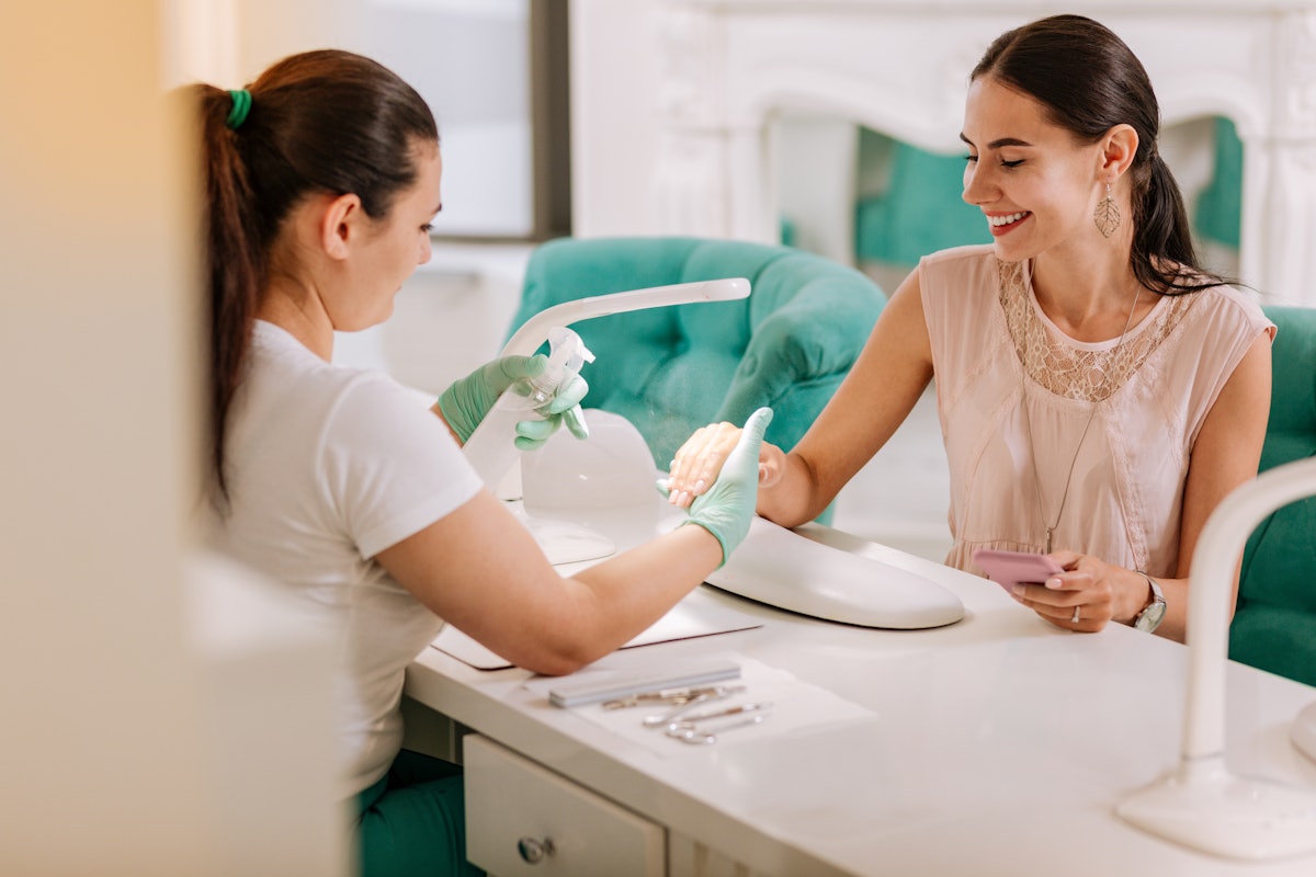Building Loyal Clientele: Strategies for Nail Techs