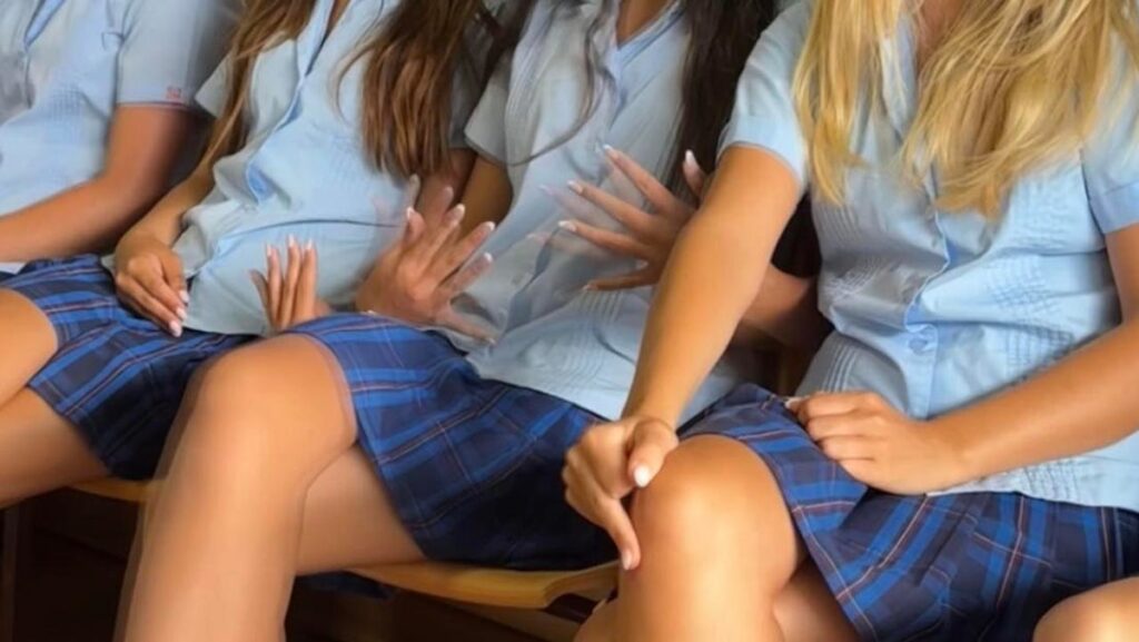 Fake Nails Block Graduation for Students in Australia