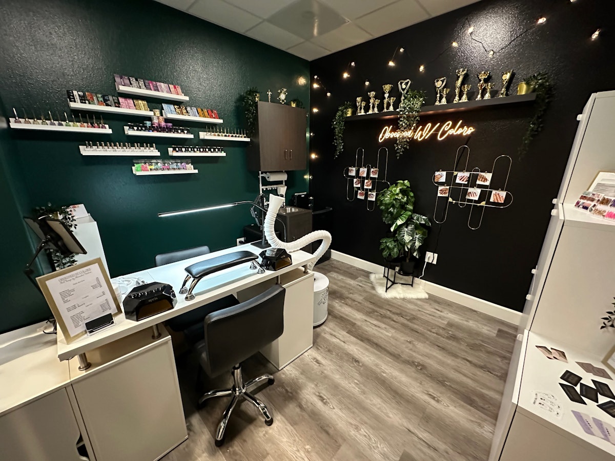 Get to Know Obsessed W/ Colors Nail Studio