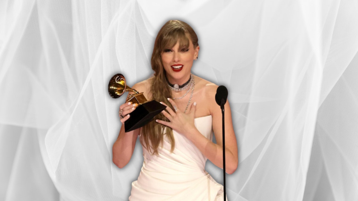 How to Get Taylor Swift’s Grammy Nails