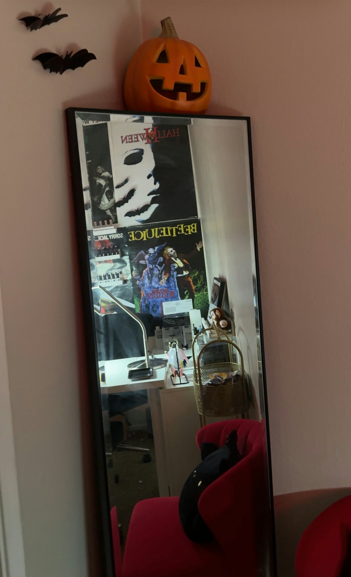Discover Raquel Calixto's Spooky Sacramento Suite